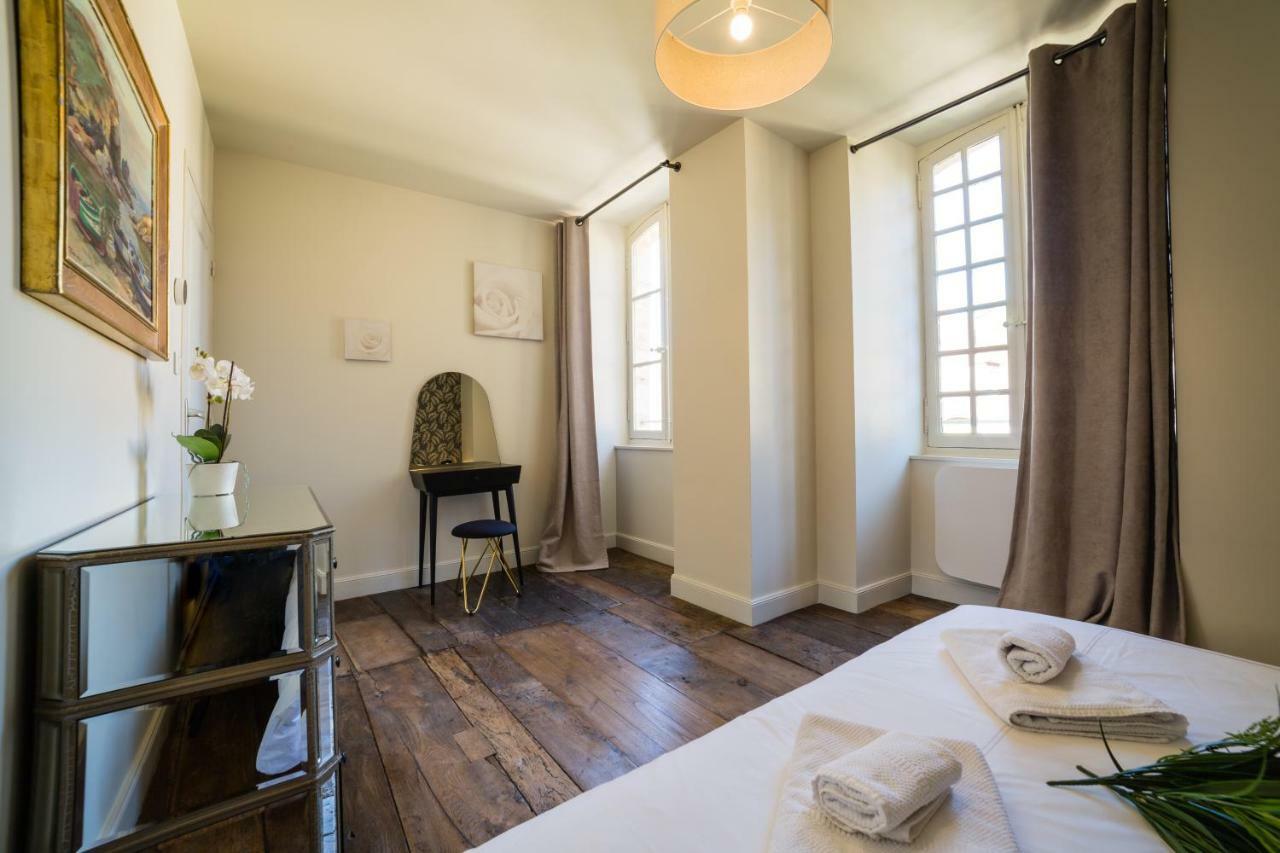 Le Grand Appartement D'Albusse ซาร์ลา-ลา-กาเนดา ภายนอก รูปภาพ